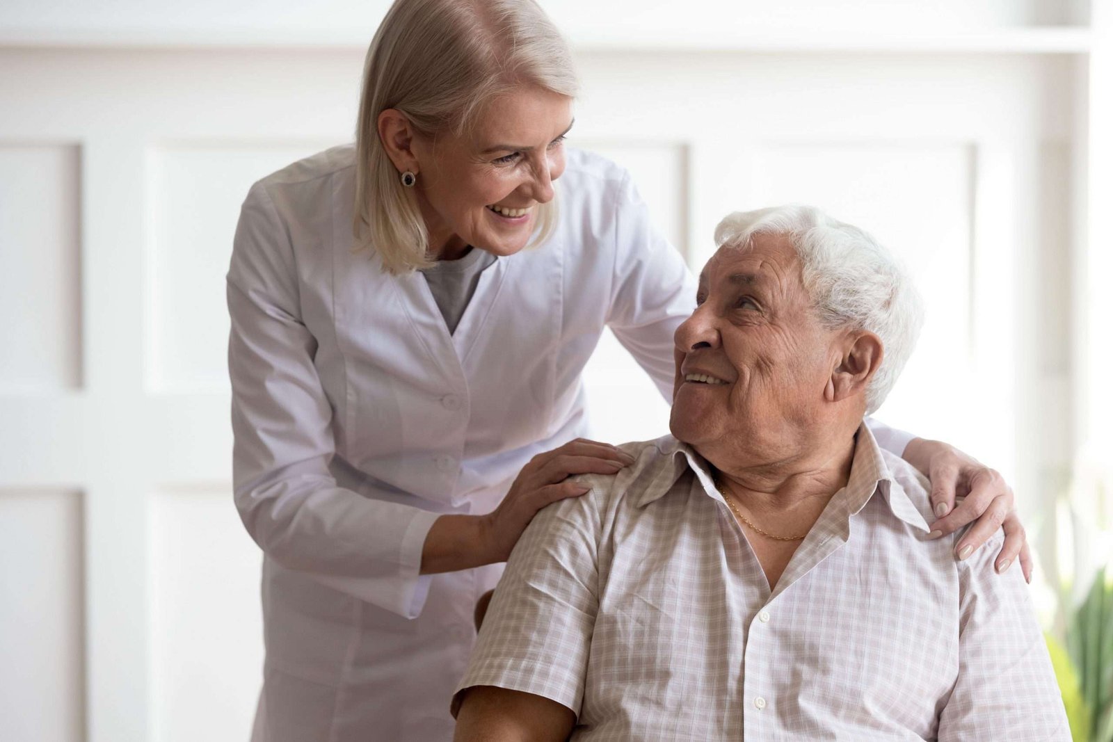 Professional elderly home care services in Woking and Surrey